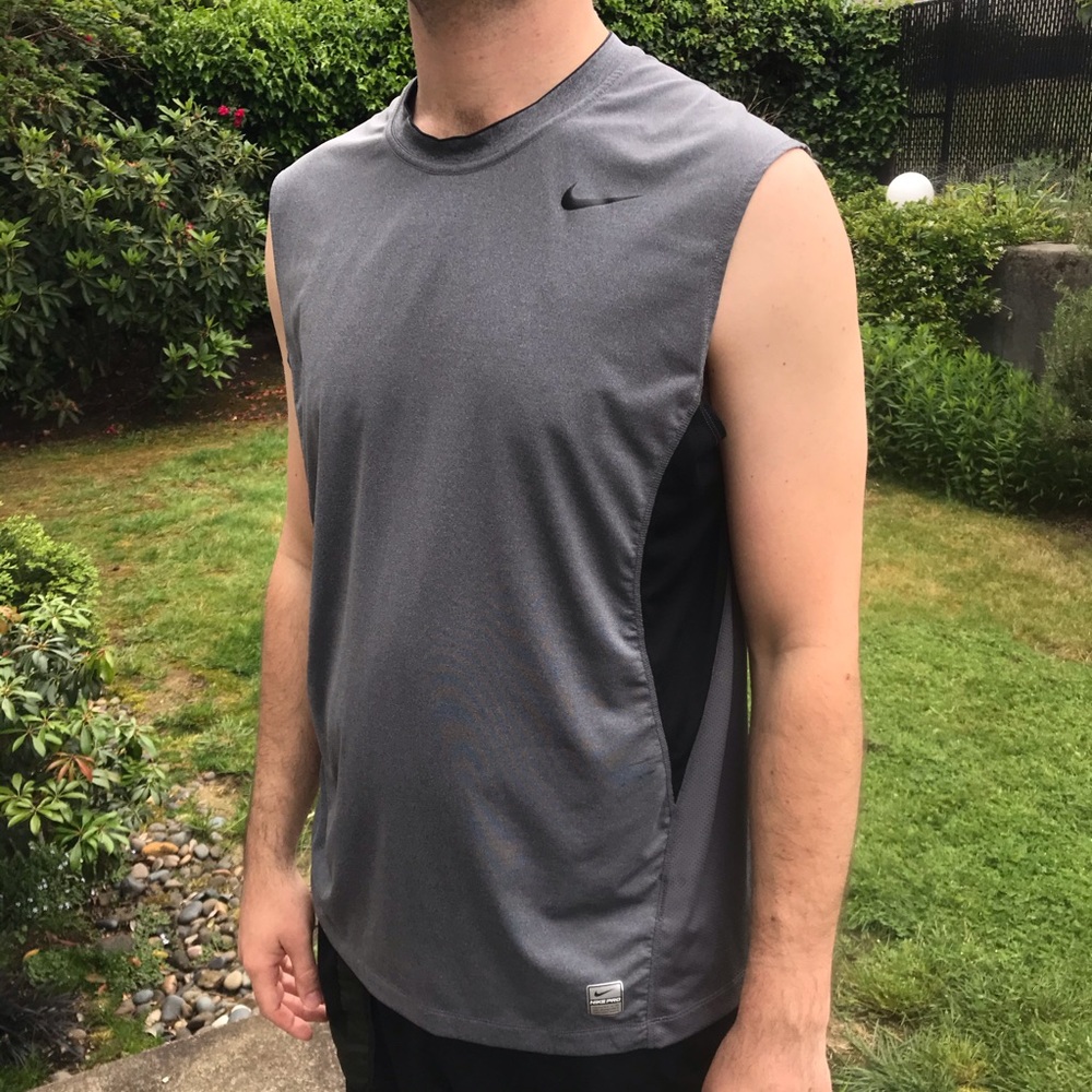 Nike Pro Fit Workout top